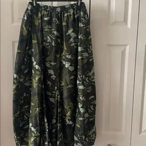Chico silk skirt size